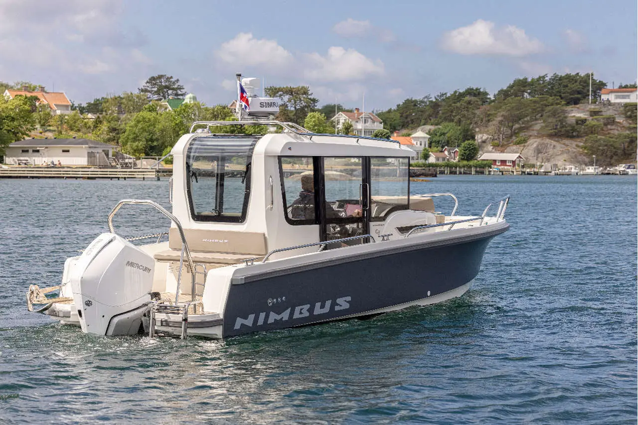 Nimbus Commuter 8 Interior image 2