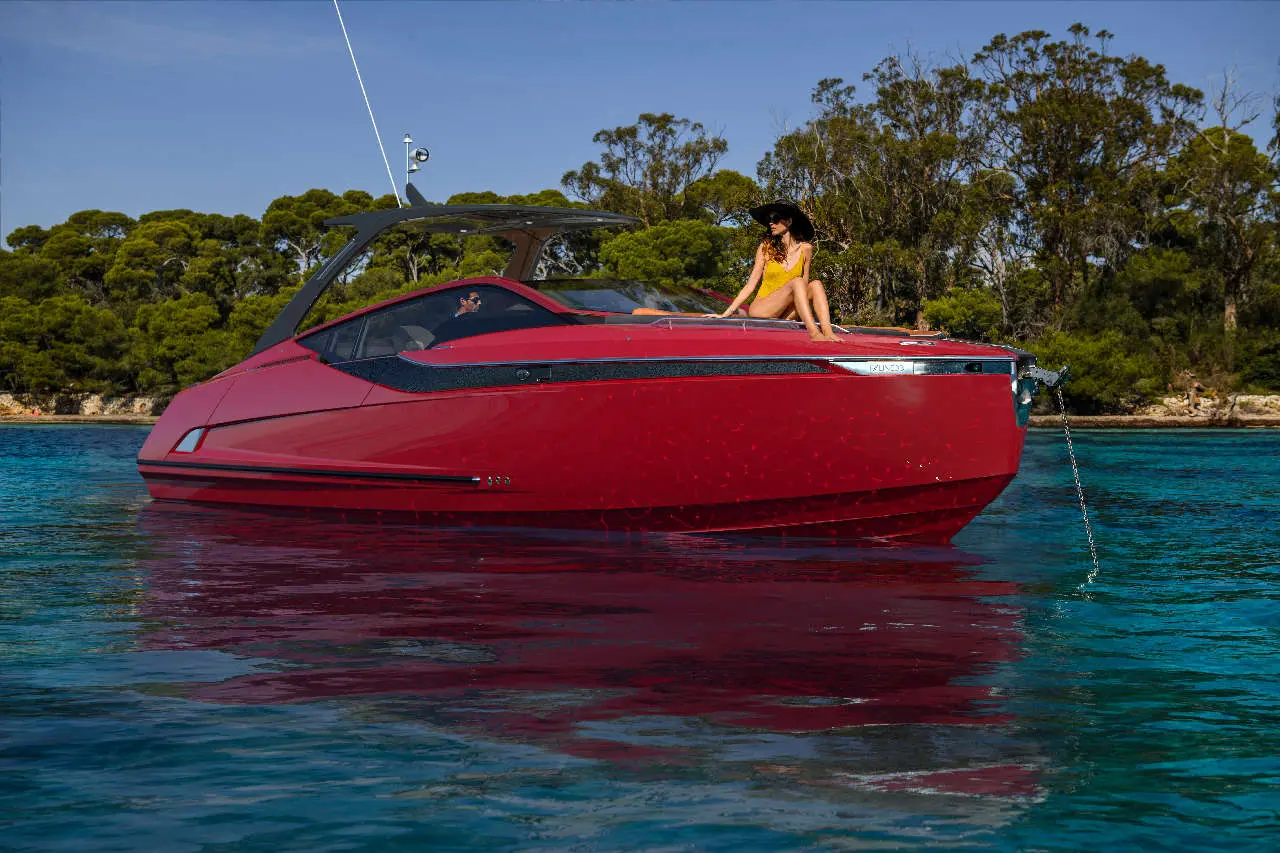 Fairline F//Line 33 External image 2
