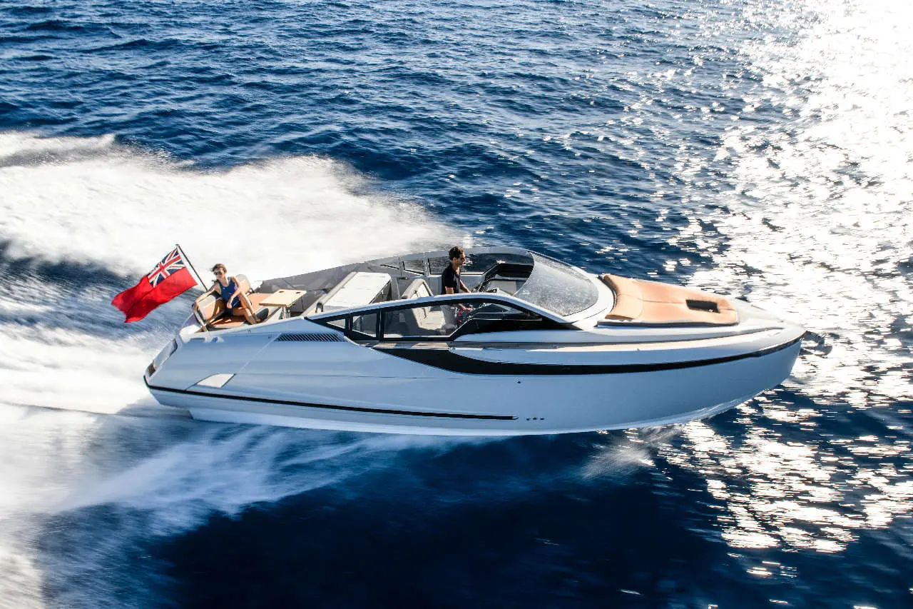 Fairline F//Line 33 External image 9