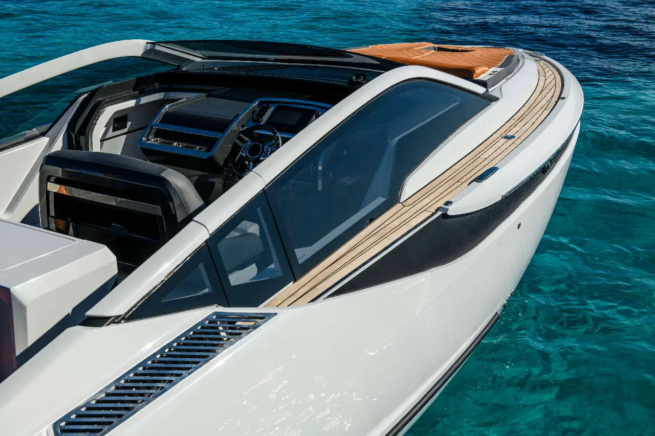 Fairline F//Line 33 External image 22