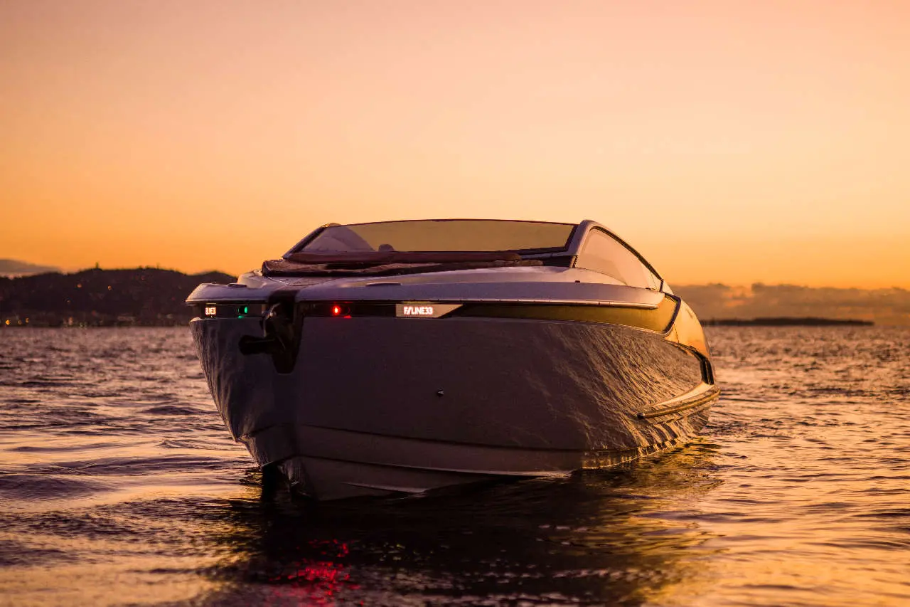 Fairline F//Line 33 External image 17