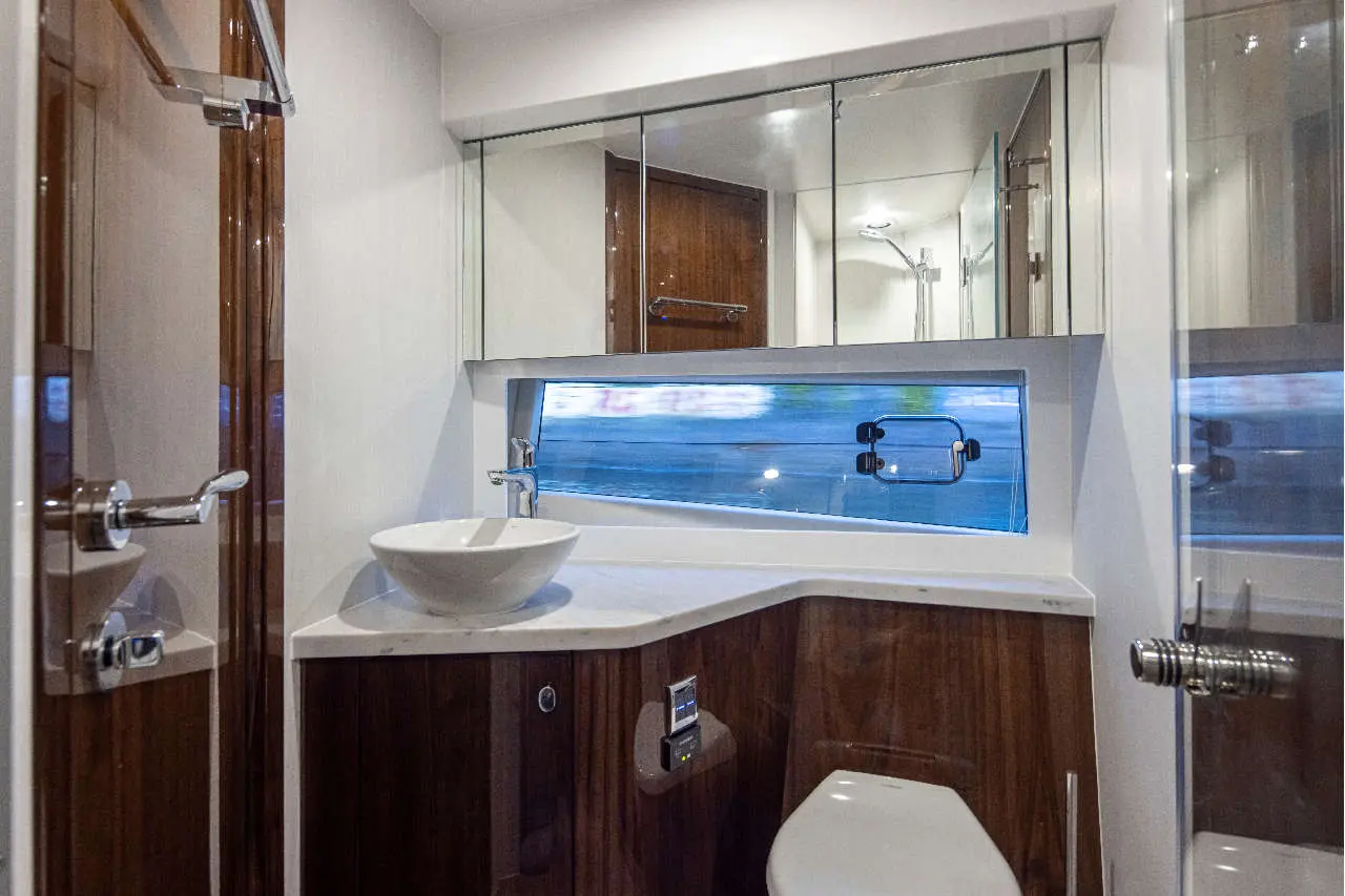 Fairline Targa 45 GT Interior image 11