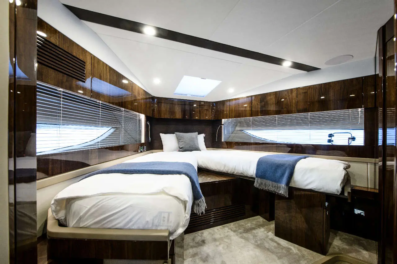 Fairline Targa 45 GT Interior image 18