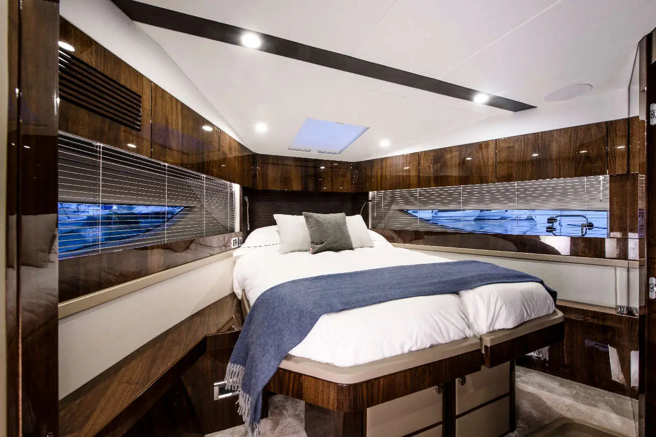 Fairline Targa 45 GT Interior image 19