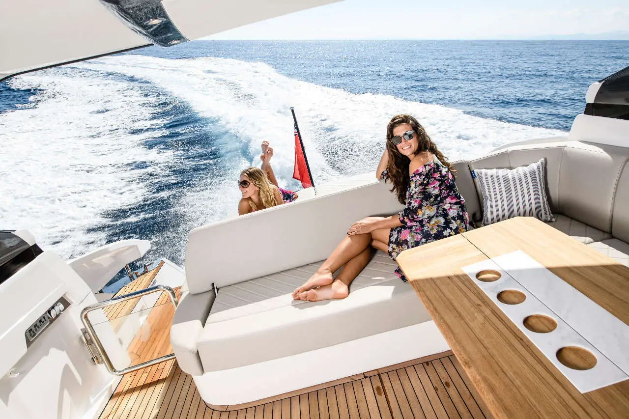 Fairline Targa 45 Open Lifestyle image 9
