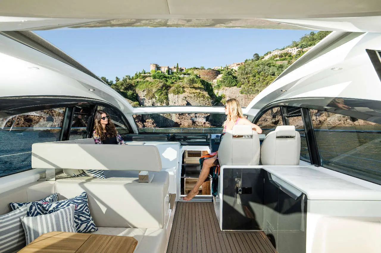 Fairline Targa 45 Open Lifestyle image 12