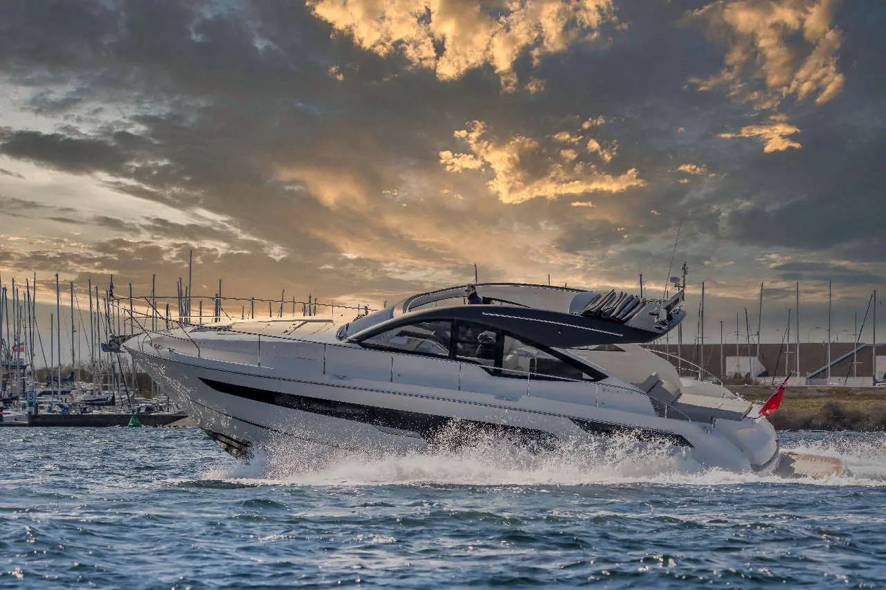 Fairline Targa 50 Open External image 1