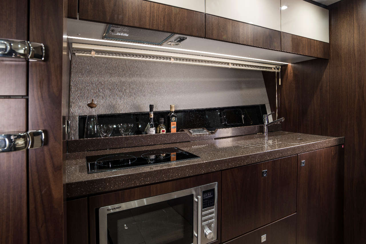 Fairline Targa 50 Open Interior image 17
