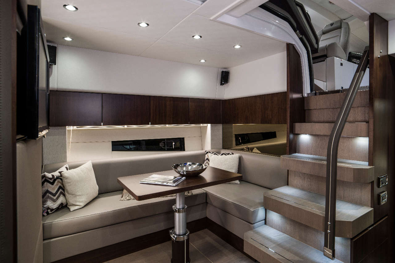 Fairline Targa 50 Open Interior image 18