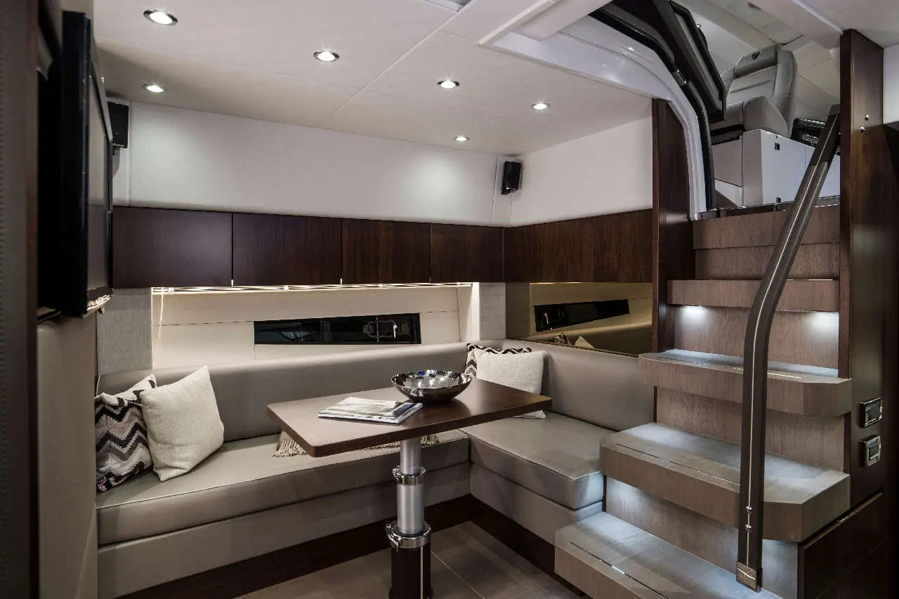 Fairline Targa 50 Open Interior image 18