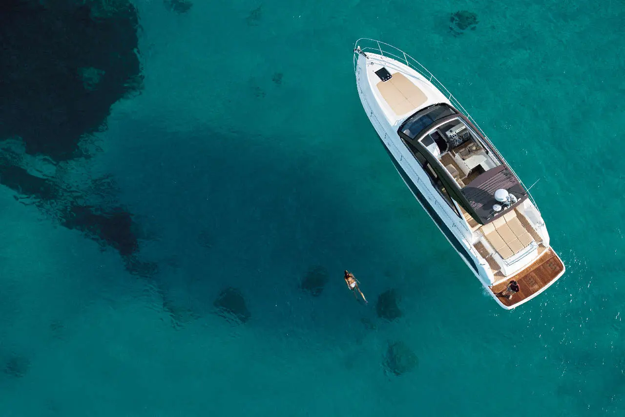 Fairline Targa 50 Open Lifestyle image 6