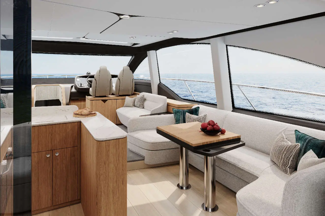 Fairline Phantom 65 Interior image 6