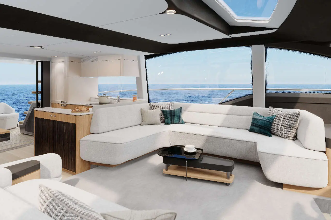 Fairline Phantom 65 Interior image 7