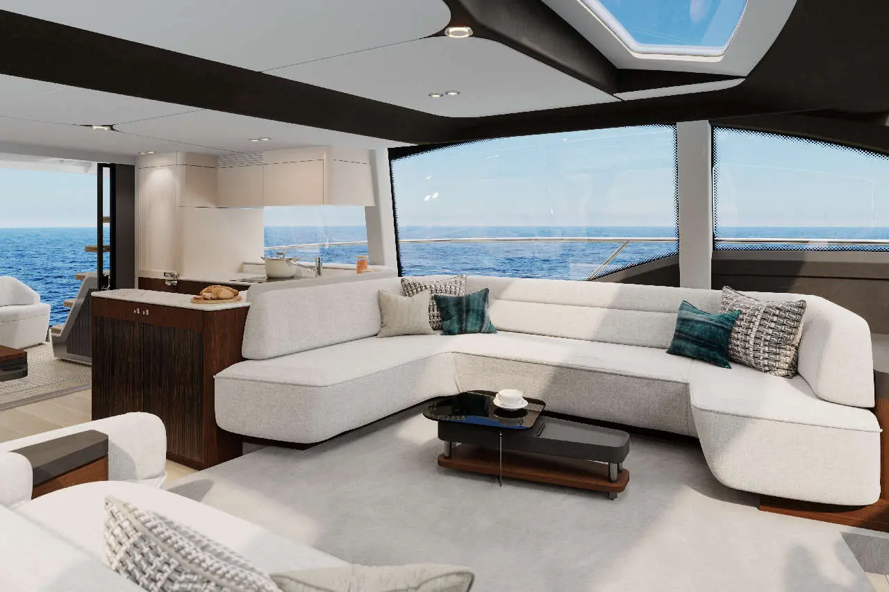 Fairline Phantom 65 Interior image 12