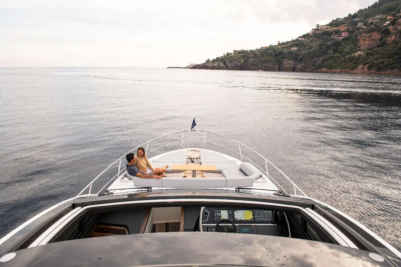 Fairline Phantom 65 Lifestyle image 6
