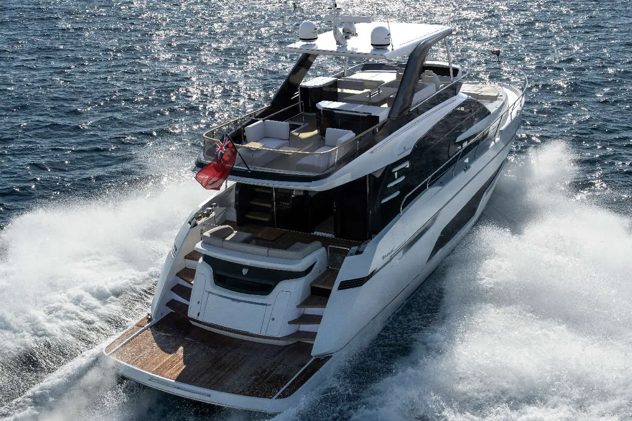 Fairline Squadron 68 External image 7
