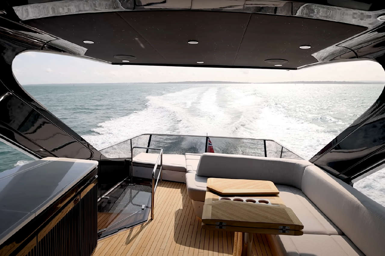 Fairline Squadron 58 External image 12