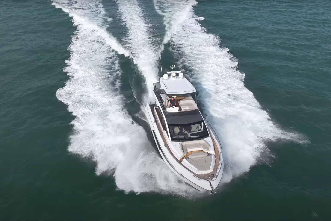 Fairline Squadron 58 External image 17