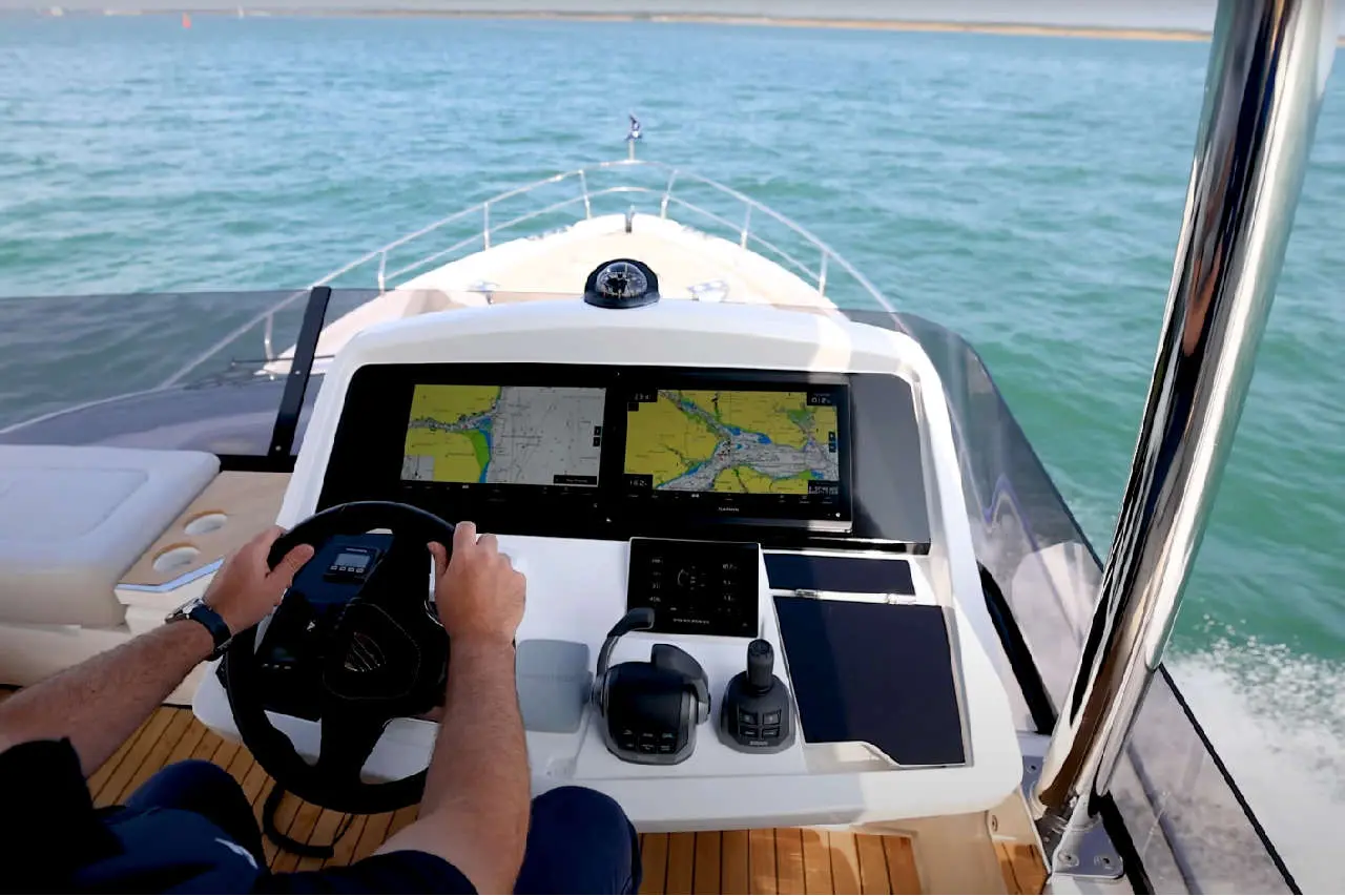 Fairline Squadron 58 External image 21