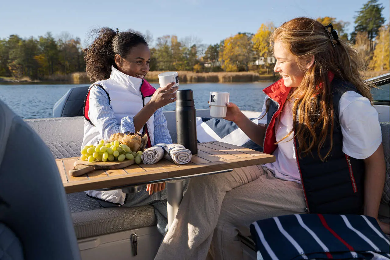 Flipper 650 DC Lifestyle image 1
