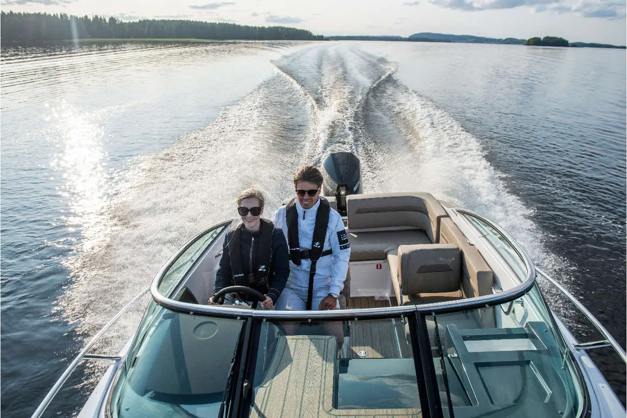 Flipper 800 DC Lifestyle image 5