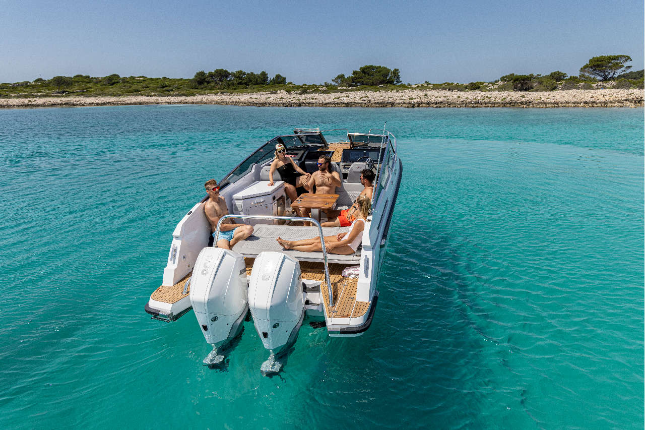 Flipper 900 DC Lifestyle image 4