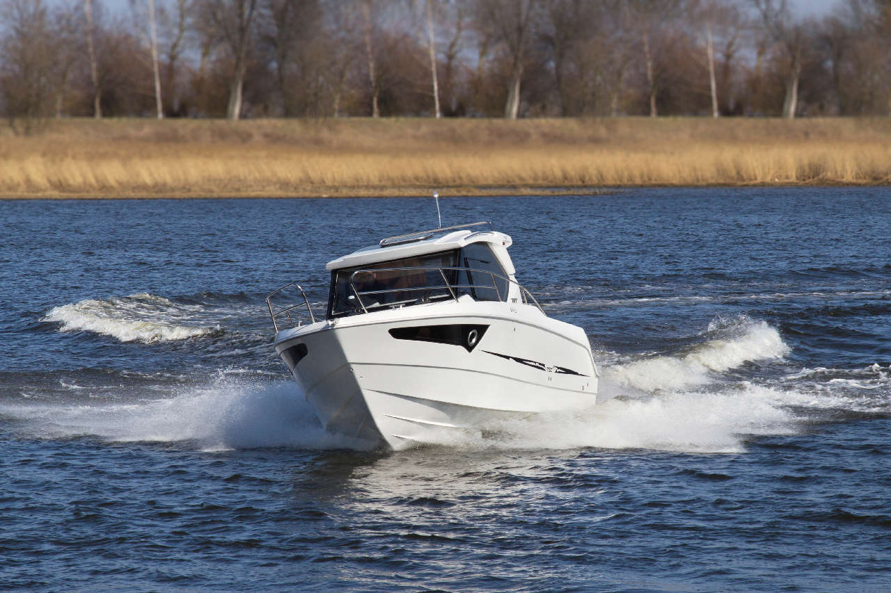 Galeon Galia 750 Hardtop Original image 02