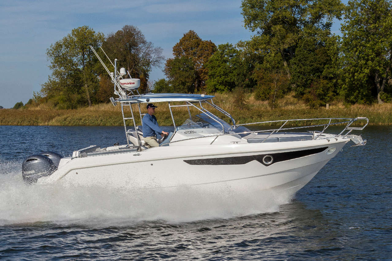 Galeon Galia 750 Hardtop Original image 01