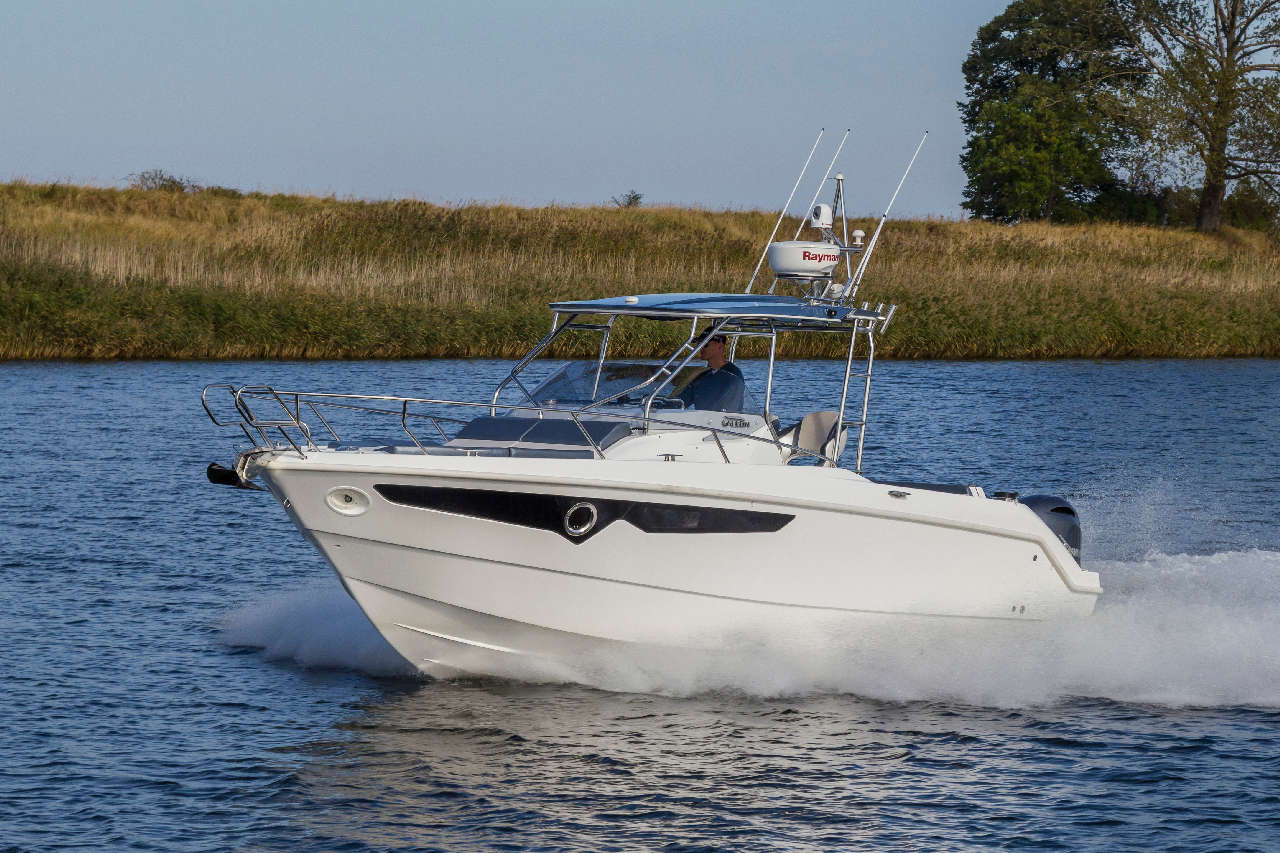 Galeon Galia 750 Hardtop Original image 09