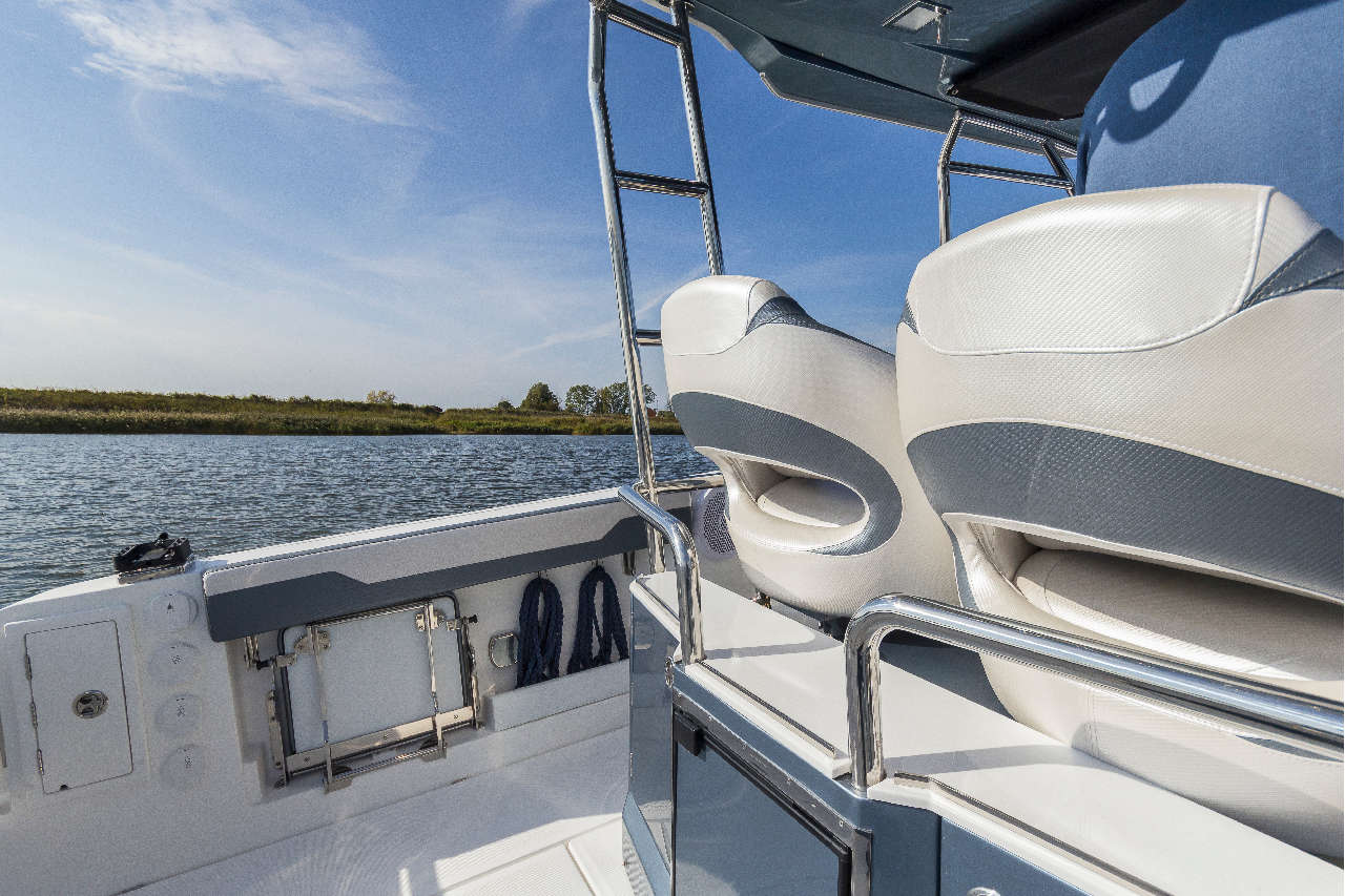Galeon Galia 770 Cabin image 16
