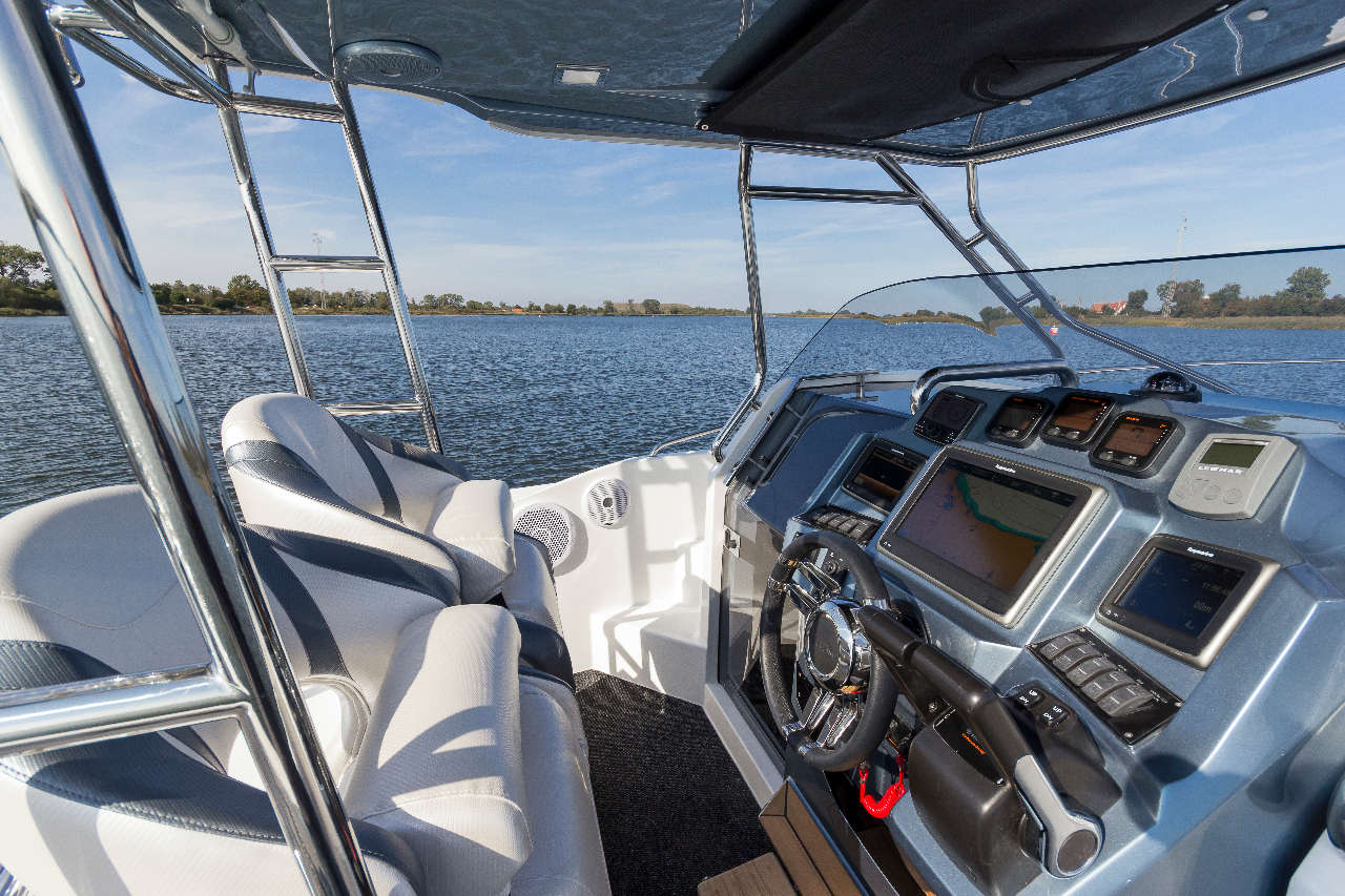 Galeon Galia 770 Cabin image 06