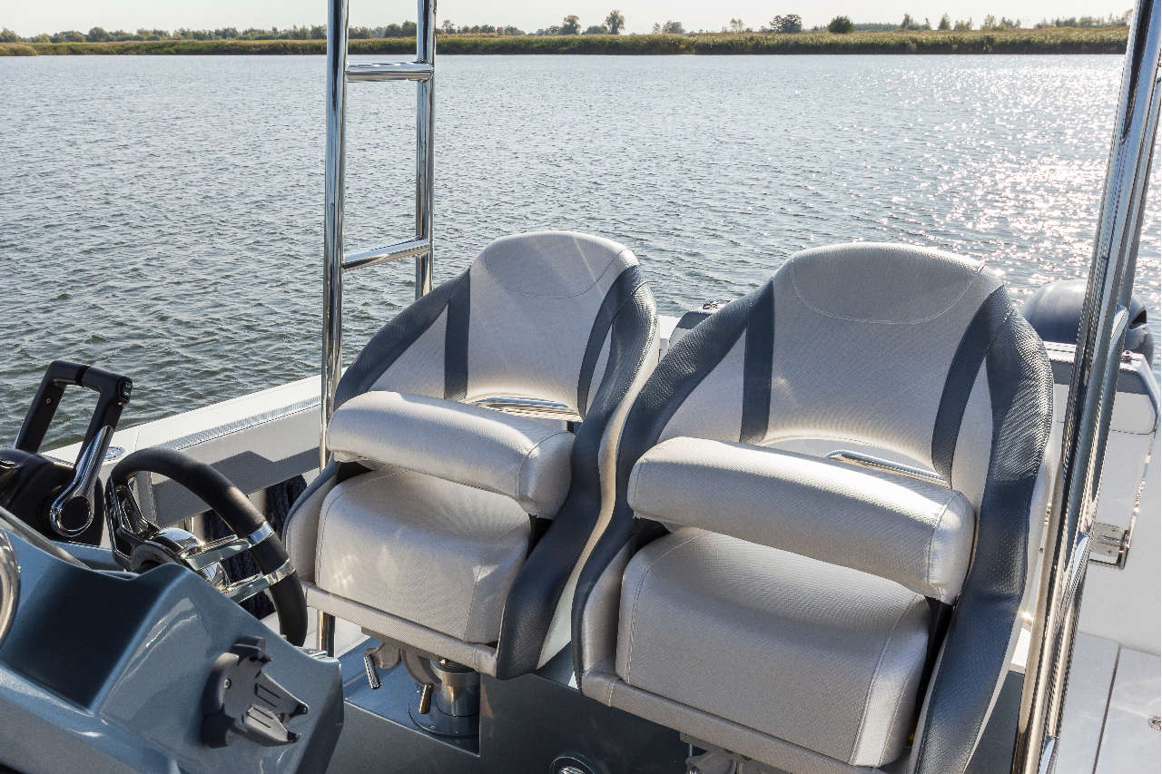 Galeon Galia 770 Cabin image 07