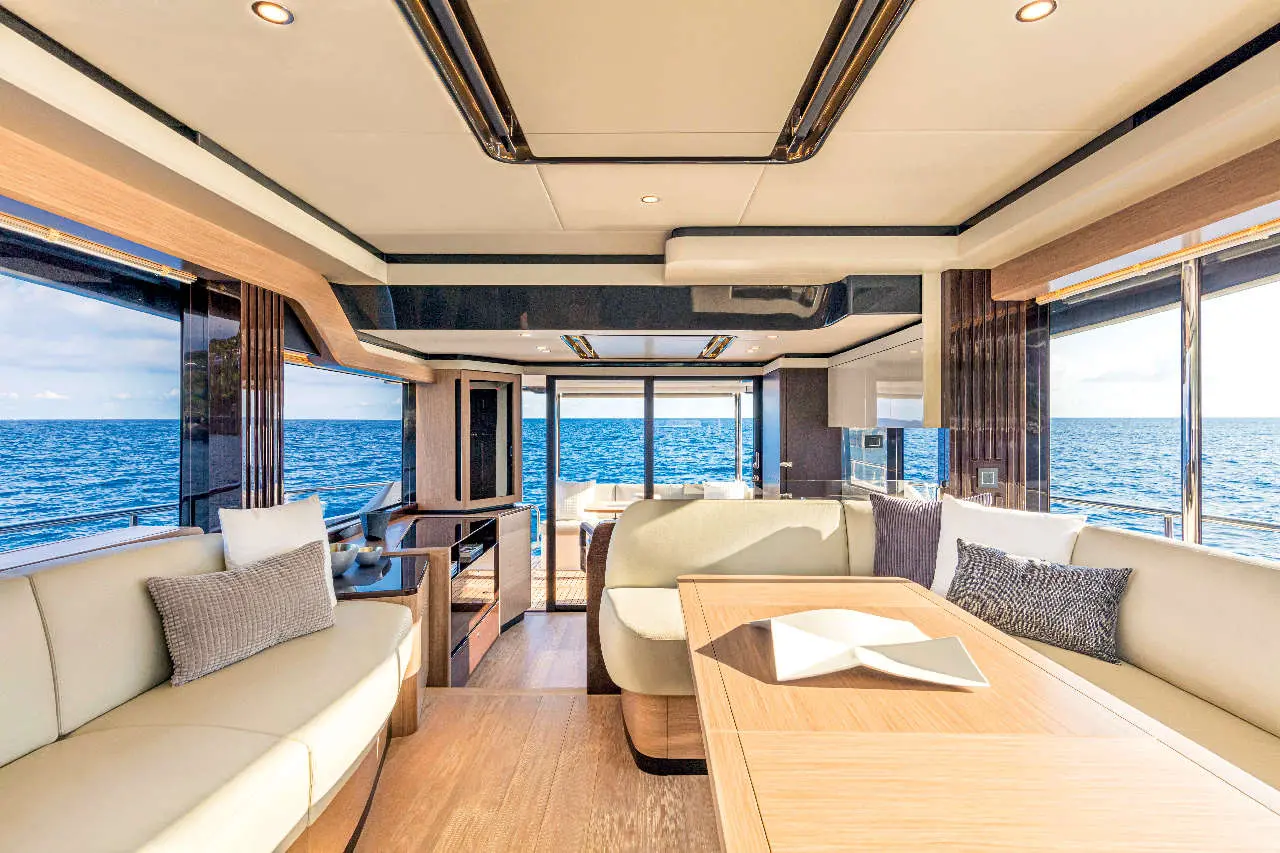 Absolute Navetta 52 Interior image 3