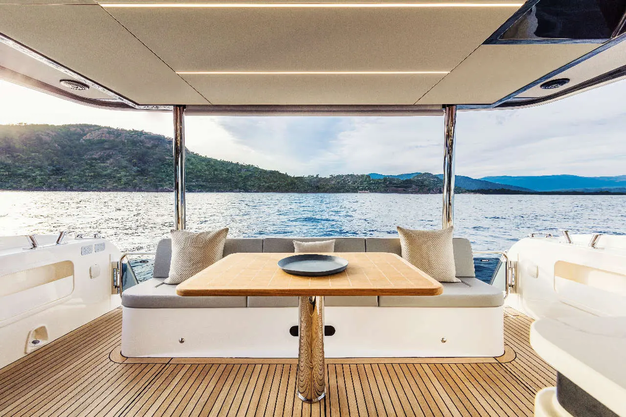 Absolute Navetta 58 Interior image 3