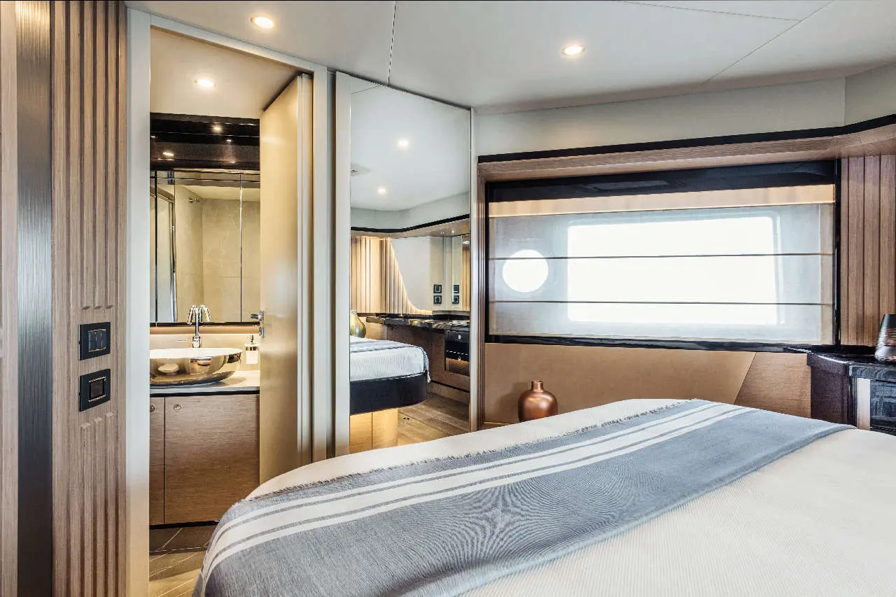 Absolute Navetta 58 Interior image 13