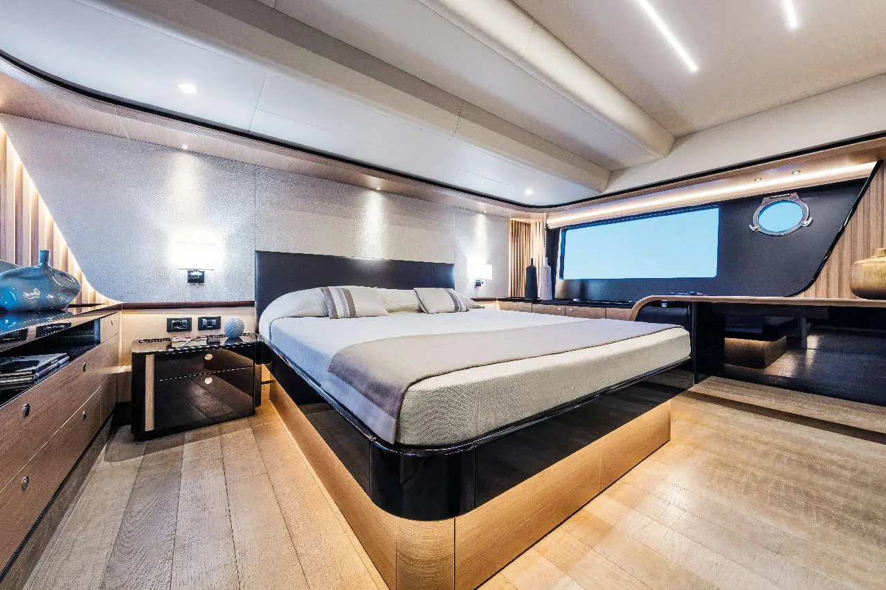 Absolute Navetta 58 Interior image 15