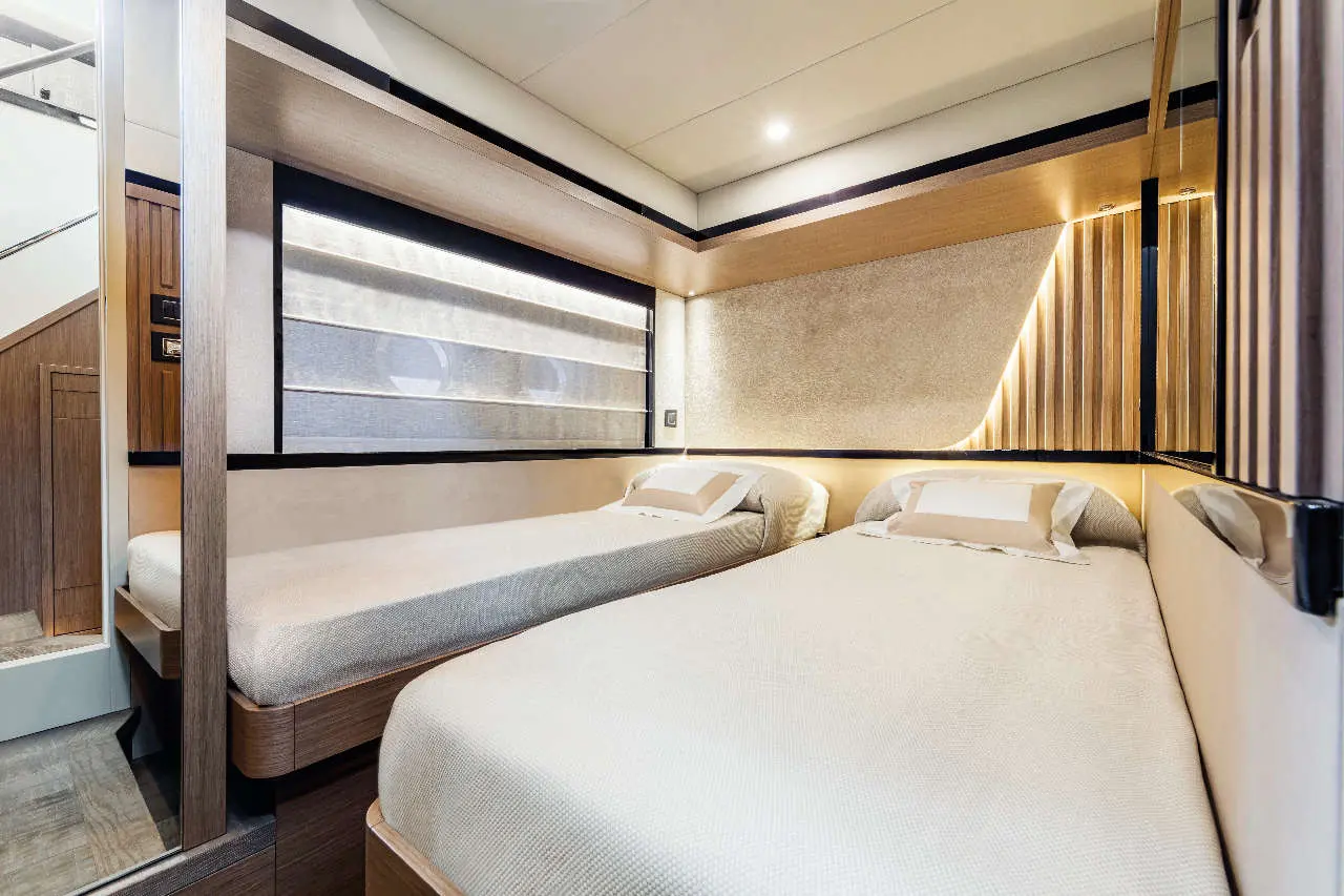 Absolute Navetta 58 Interior image 18