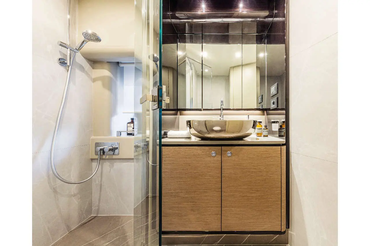 Absolute Navetta 58 Interior image 21