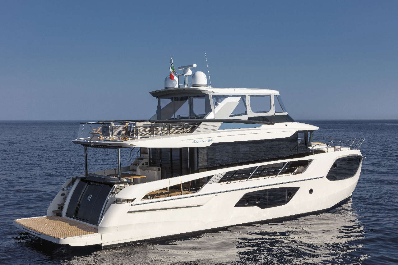Absolute Navetta 66