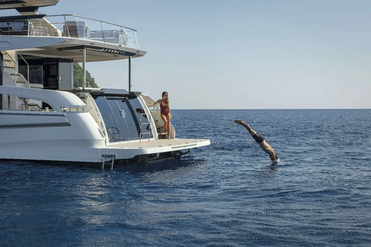 Absolute Navetta 64 Lifestyle image 5