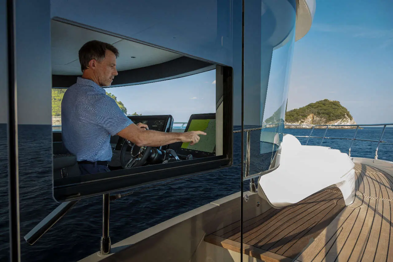 Absolute Navetta 64 Lifestyle image 11