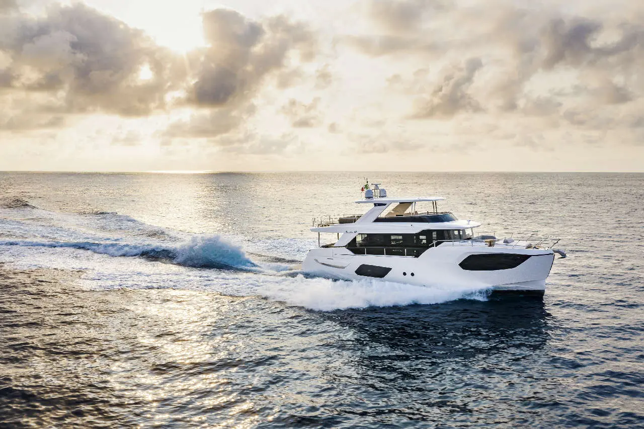 Absolute Navetta 68 External image 1
