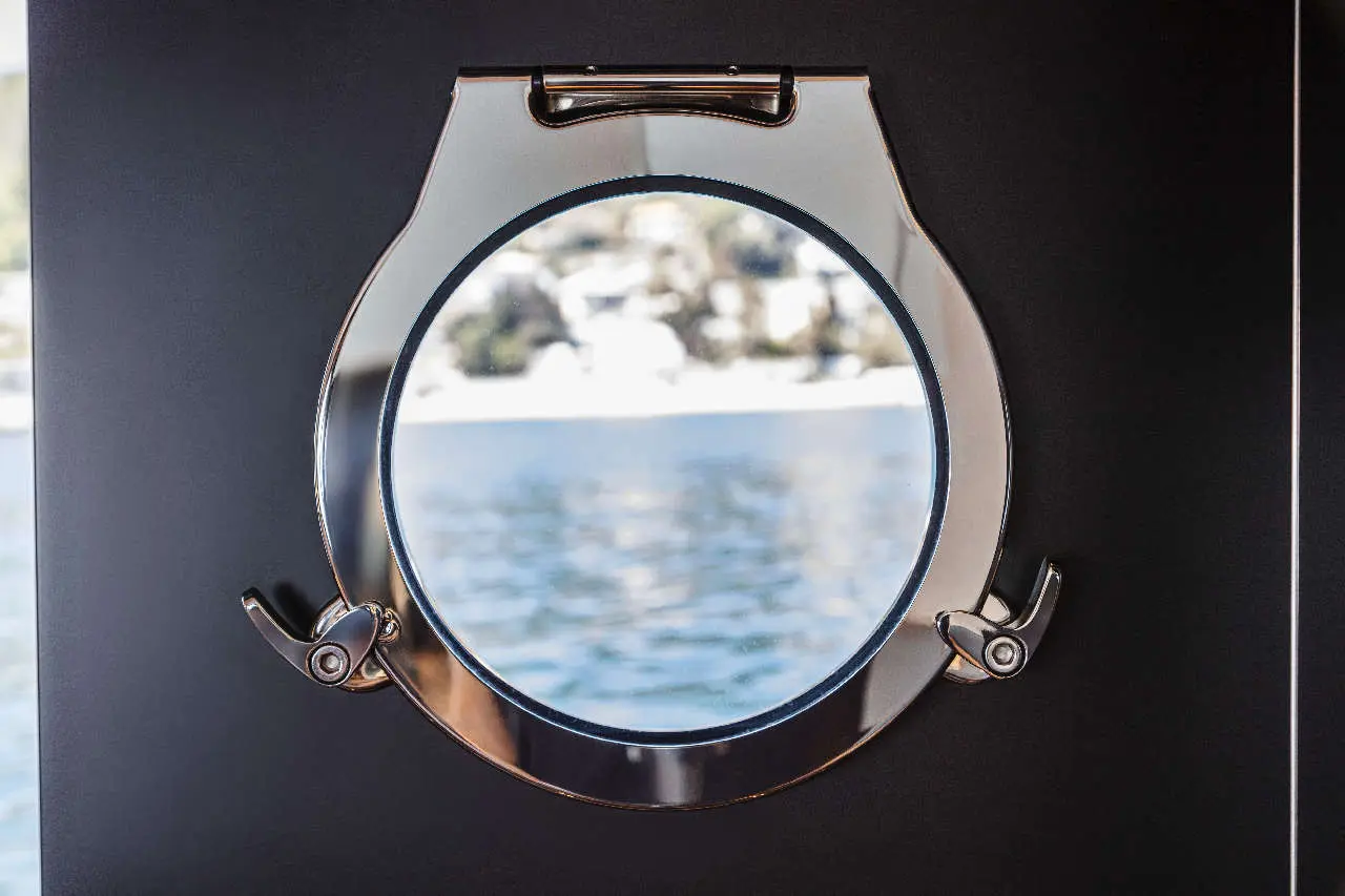 Absolute Navetta 68 Lifestyle image 4