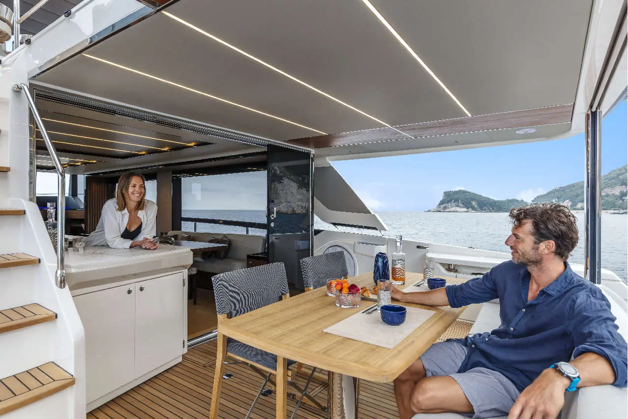Absolute Navetta 68 Lifestyle image 10