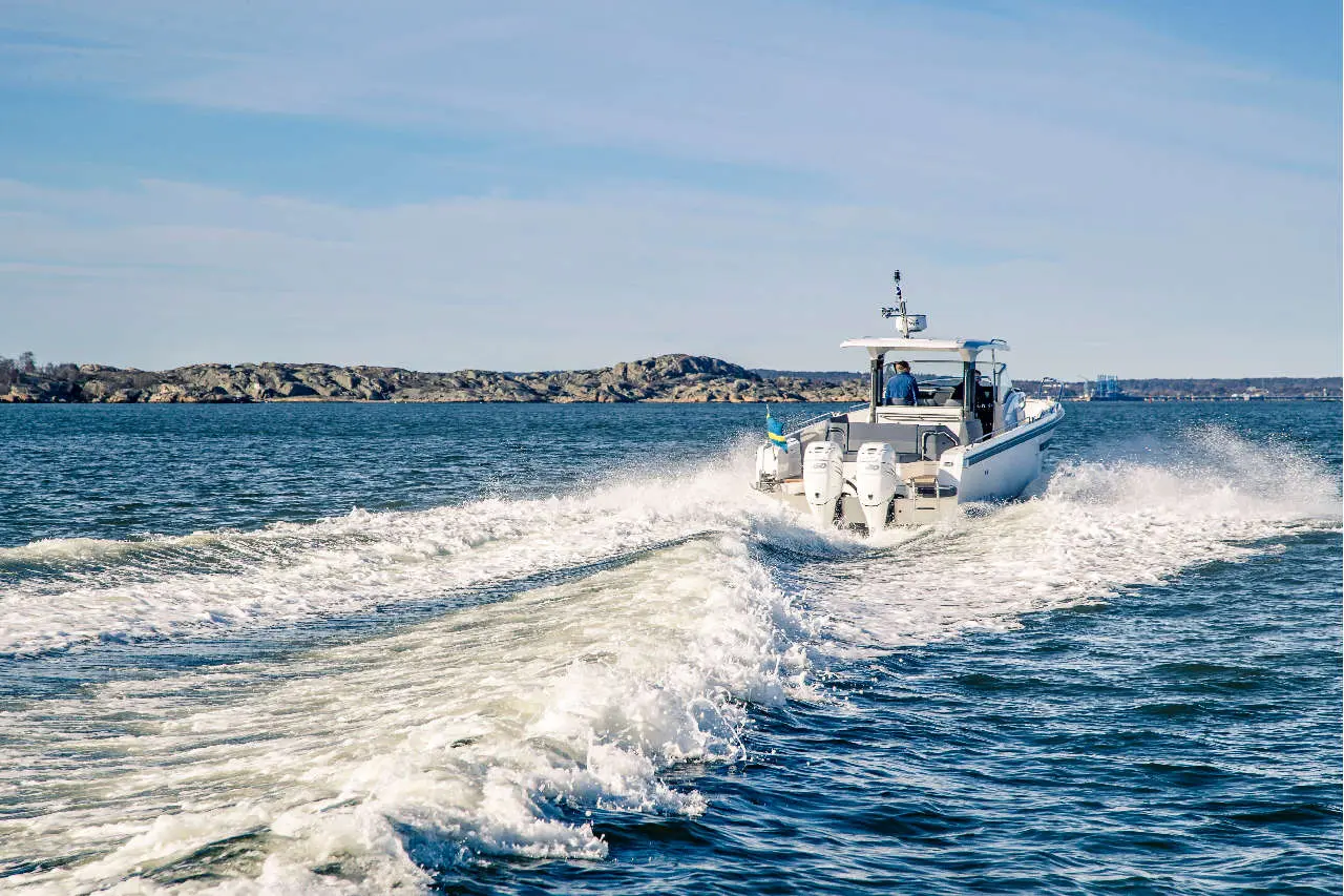 Nimbus Tender 11 External image 9