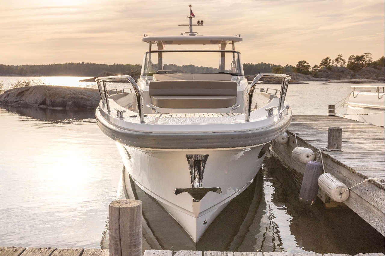 Nimbus Tender 11 External image 12
