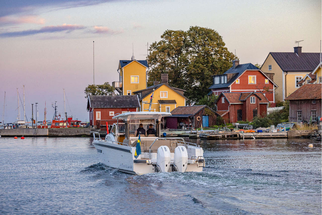 Nimbus Tender 11 Lifestyle image 10