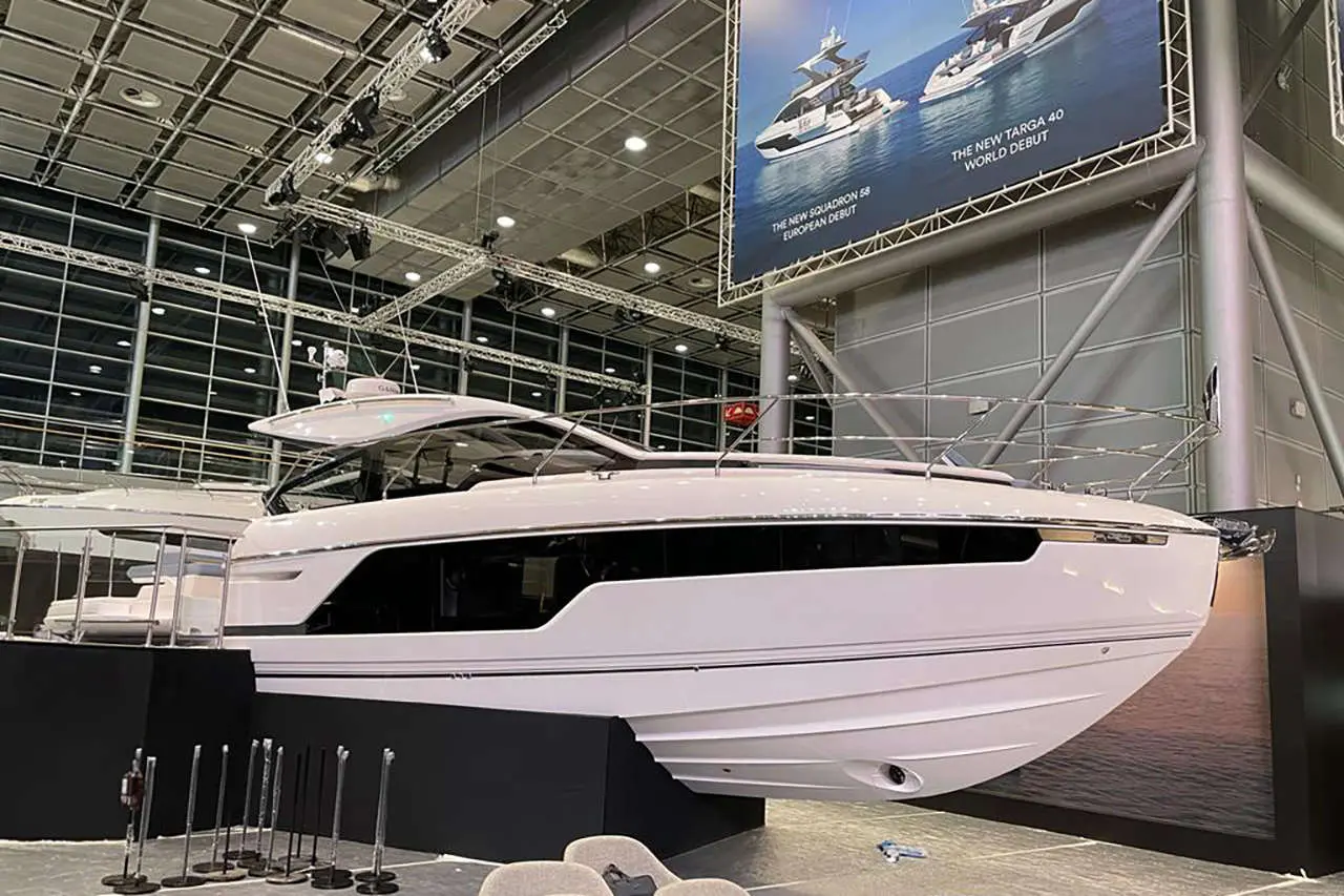 Fairline Targa 40 BOOT24 External image 1