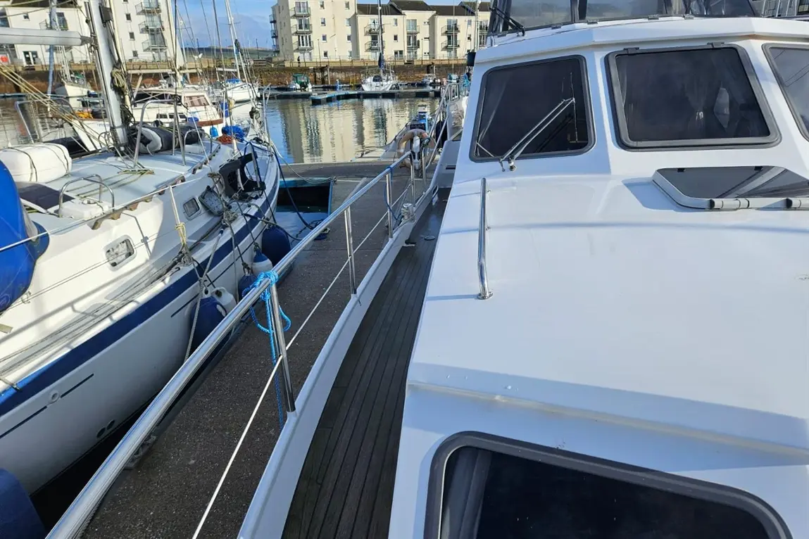 1996 Linssen 382 SCX image 11