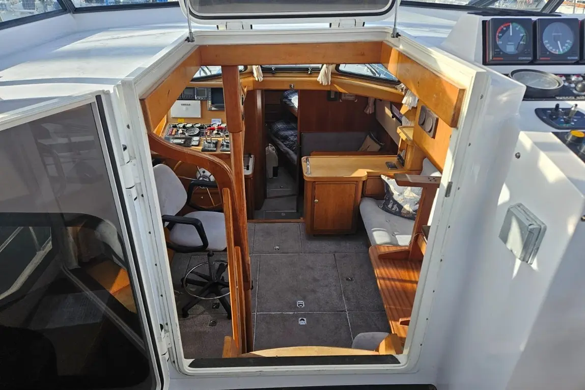 1996 Linssen 382 SCX image 18